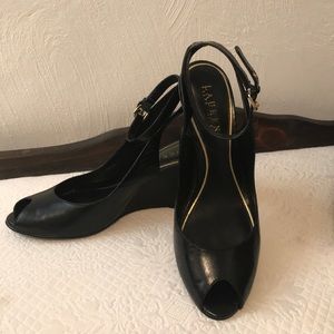 Kidskin leather ankle strap peep toe wedges